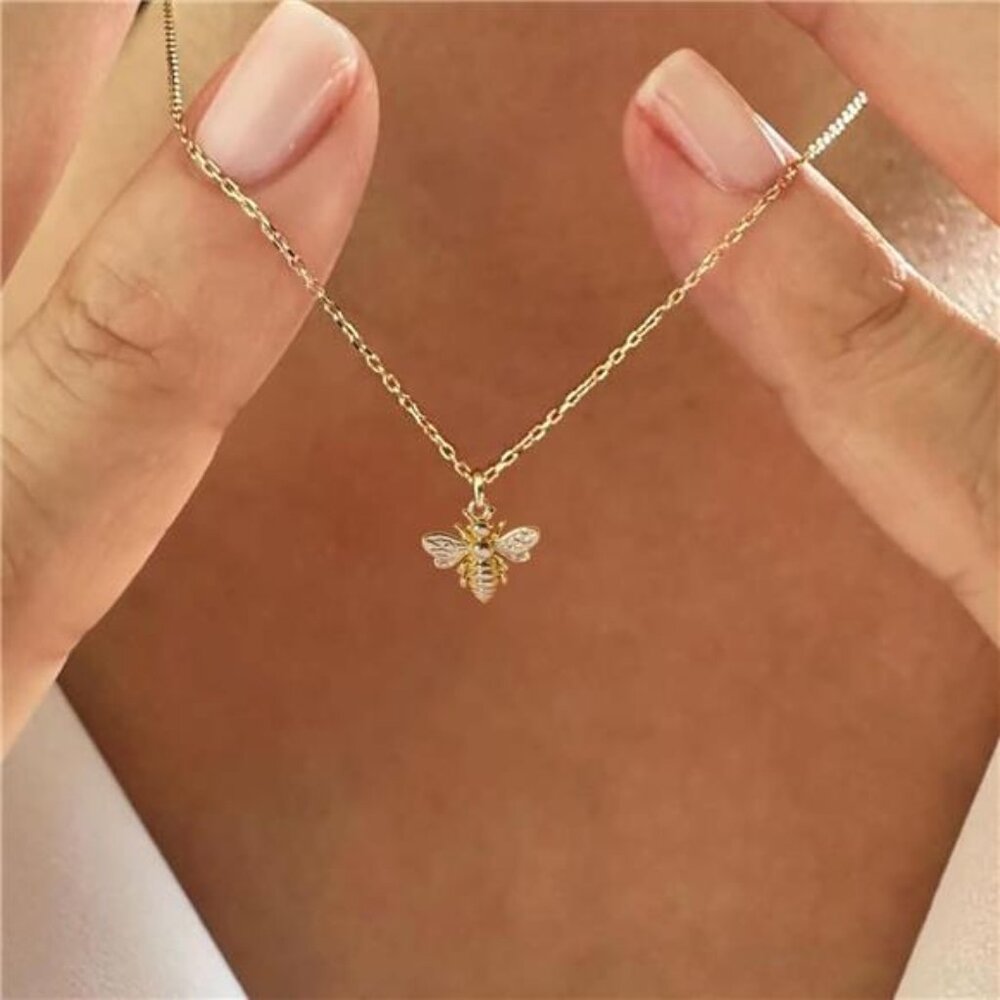 14K Gold-Plated Bee Pendant Necklace | Dainty Minimalist Chain | Elegant - Picture 2 of 5